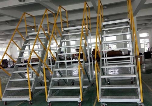 鋁型材樓梯平臺